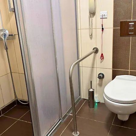 Nidya Esenyurt Stambuł