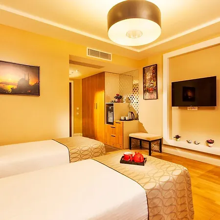 Nidya Esenyurt Istambul